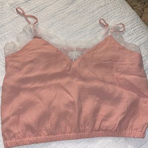 Aritzia crop top